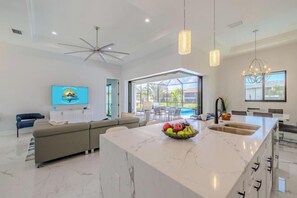 Room - Villa Sunshine (Cape Coral)