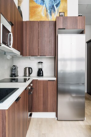 Comfort Studio | Private kitchen | Full-size fridge, microwave, oven, stovetop - Private Studio Apt. with Best Location (Helsinki)