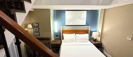 Family Duplex with Air Purifier | In-room safe, blackout drapes, free WiFi, bed sheets