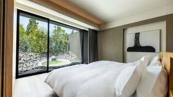 Tomannsrom – luksus | Safe på rommet, skrivebord, blendingsgardiner og lydisolert