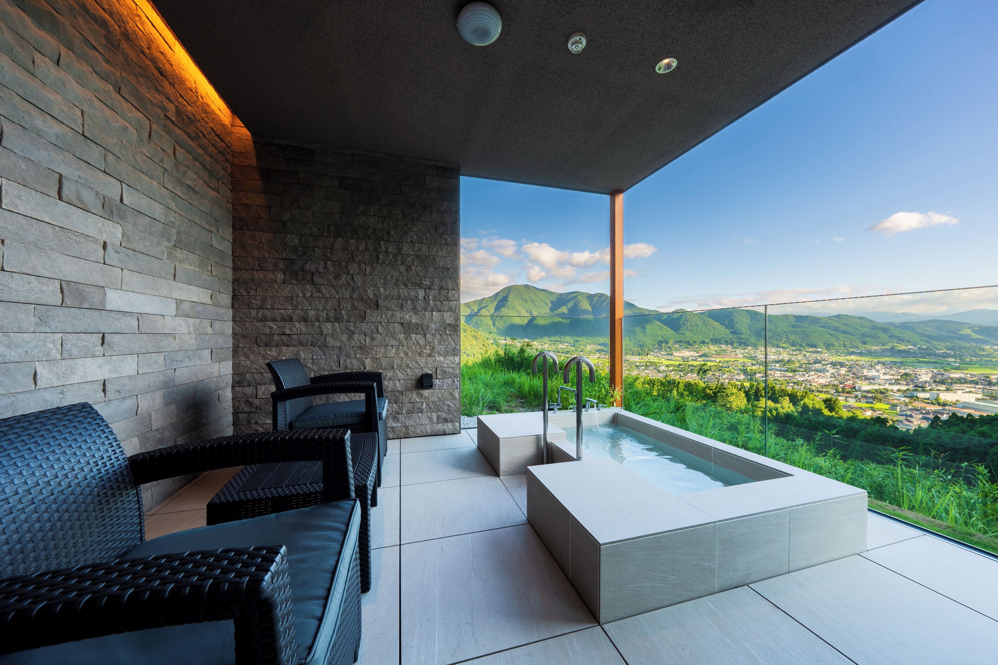 Soins corporels, soins d'aromathérapie, soins du visage