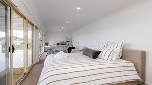 1 bedroom, iron/ironing board, internet, bed sheets