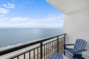 Property grounds - Stay and Stargaze: 20th Flr Oceanfront King Suite (Myrtle Beach)