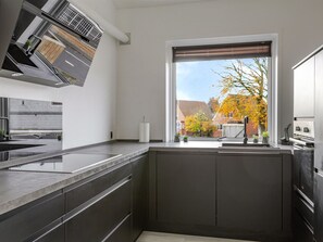 Fridge, microwave, dishwasher, cookware/dishes/utensils - "Fader" - 31km from the sea by Interhome (Tønder)