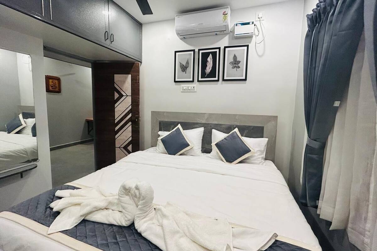 Deluxe Double Room | Free WiFi