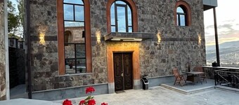 Château Byurakan Hotel