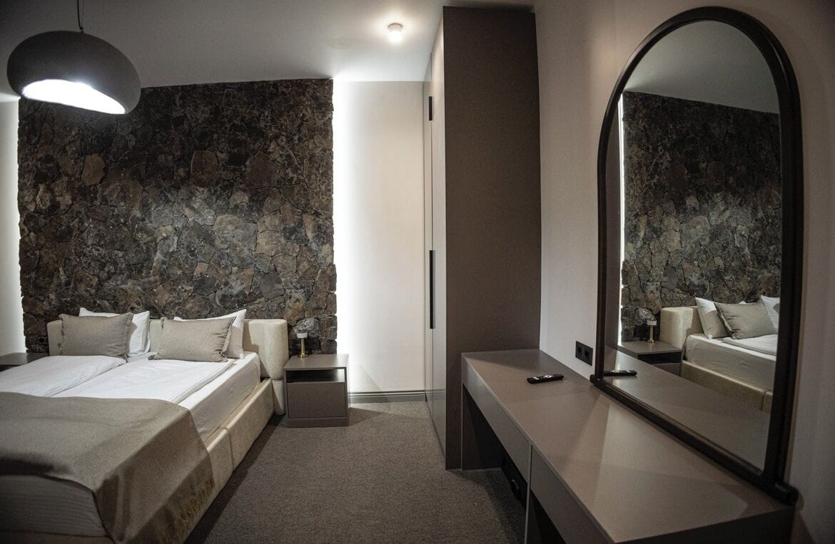 Deluxe Double Room, Balcony | Free WiFi