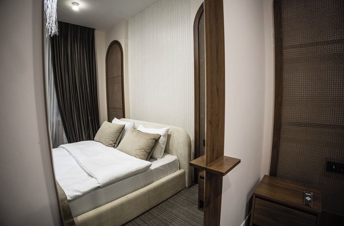 Standard Double Room, Garden View