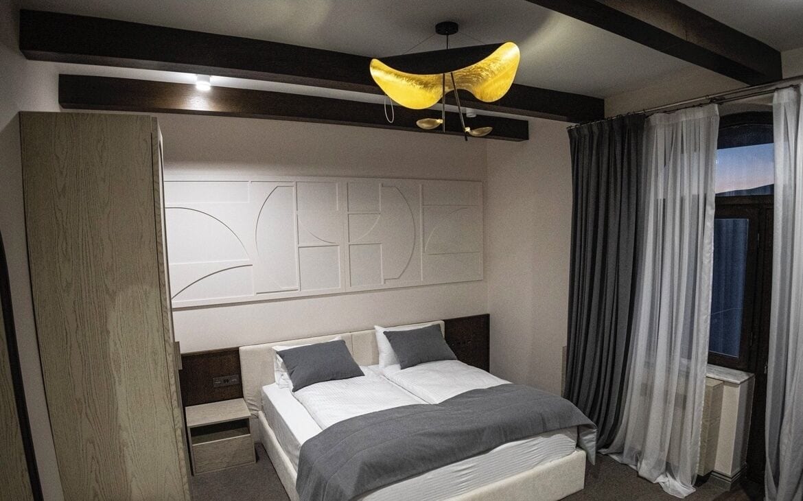 Deluxe Double Room, Balcony, Mountain View | Free WiFi