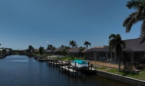 Unclassified image, 5 of 18, button - Villa Pearl (Cape Coral)