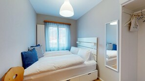 1 bedroom, iron/ironing board, free WiFi, bed sheets - Well located apartmenthouse with sideview of the lake of St. (St. Moritz)