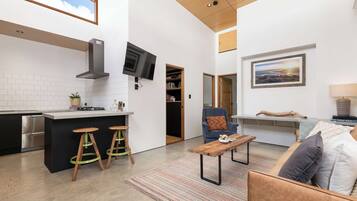 TV, fireplace, stereo, offices