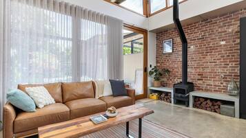 TV, fireplace, stereo, offices