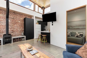 TV, caminetto, impianto stereo, studio