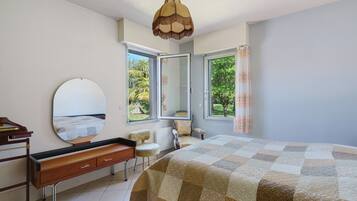 4 sovrum, strykjÀrn/strykbrÀda, wi-fi och sÀngklÀder