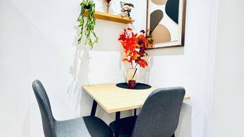 Fer et planche Ă repasser