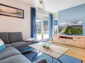 Télévision, chaîne hi-fi