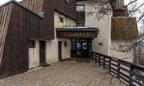 Pleasant 2-room Apartment Near the Center 1650