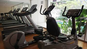 Condo, 1 Bedroom, Accessible, Balcony | Fitness studio