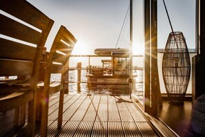 Mobile Home | Balcony - Spacious Houseboat in Peenemunde (Peenemünde)