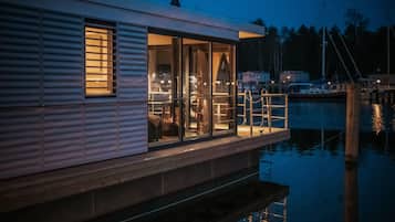 Mobile Home | Exterior