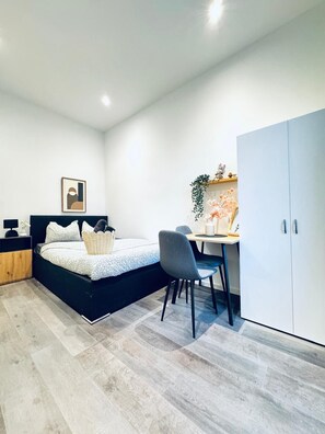 Basic Apartment | Interior