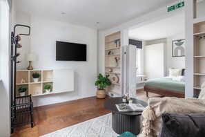 Appartement Ville, 1 lit double et 1 canapé-lit, non-fumeur, vue ville | Coin séjour