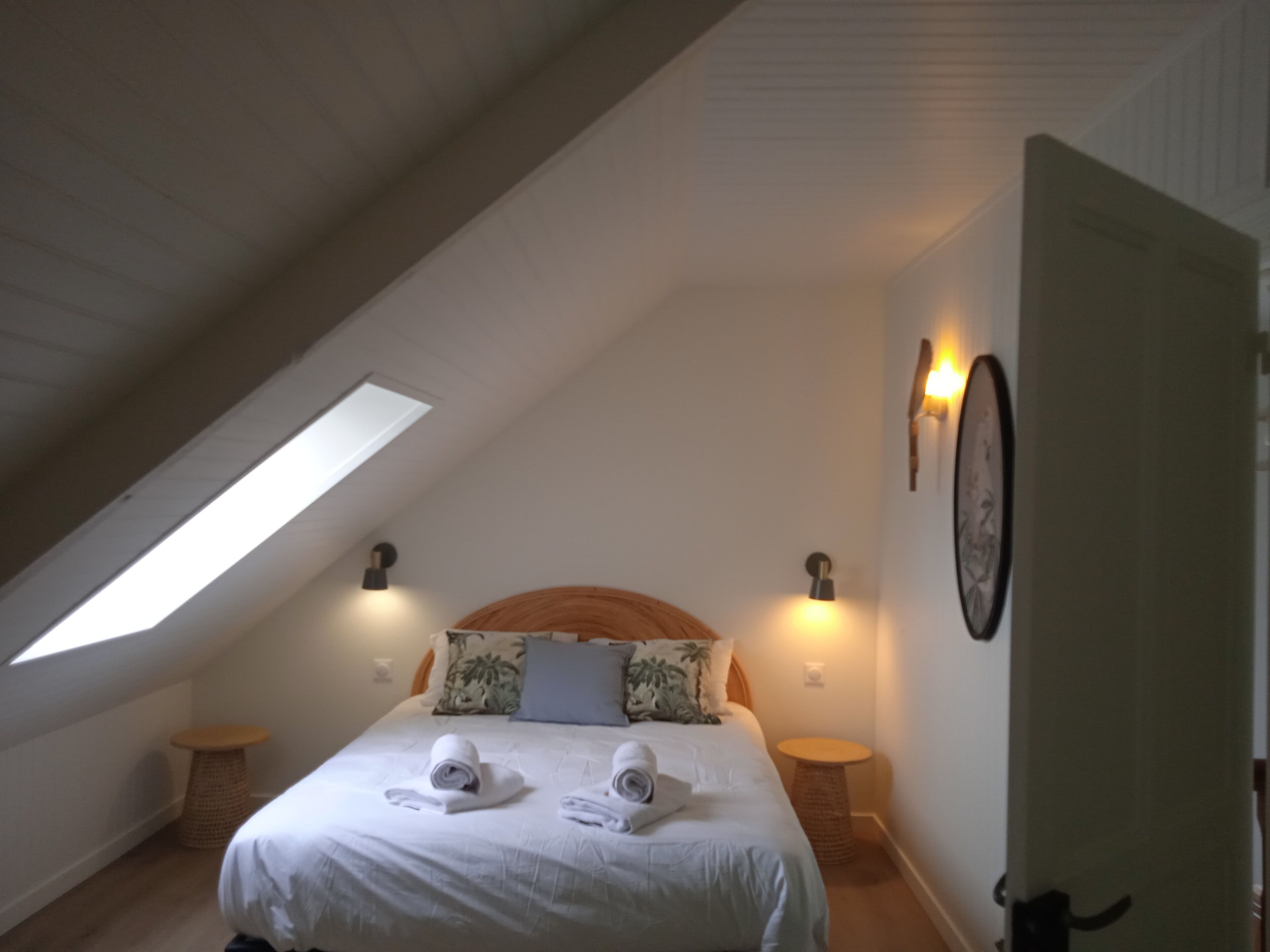 8 makuuhuonetta, silitysrauta/-lauta, internet, vuodevaatteet