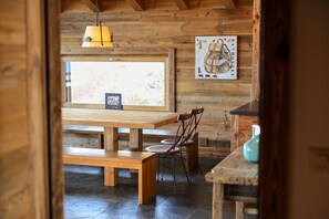 تناول الطعام