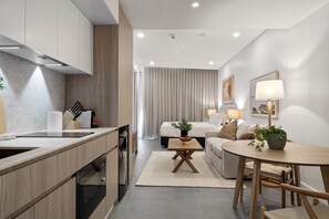 Apartment | Living room - Bright & Cosy Studio in Prime Fremantle Location (Perth)