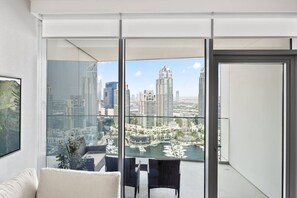 Interior - Luxury 1BR Apt | LIV Marina | Direct Marina Views (Dubai)