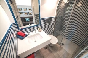 Shower, hair dryer, bidet, towels - Day Dream Sorrento - Your charming retreat in the heart of the city (Sorrento)
