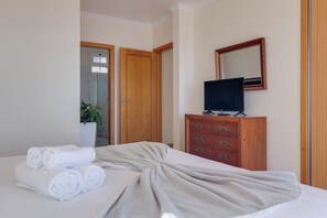 Cottage, quang cảnh biển | Bàn ủi/dụng cụ ủi quần áo, truy cập Internet không dây miễn phí 
