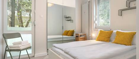 Iron/ironing board, free WiFi