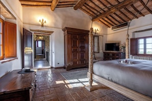 Deluxe Villa, Garden View -  Il Gabbro Luxury by Geco Vacation Rentals (Casole d'Elsa)