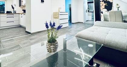 2BR 1LR Apartment for 5 Peaceful Stay