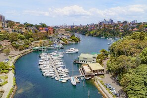 Marina - Mosman Bay - ROSE2 - Rose Crescent - Art Deco Mosman Bay home (Mosman)