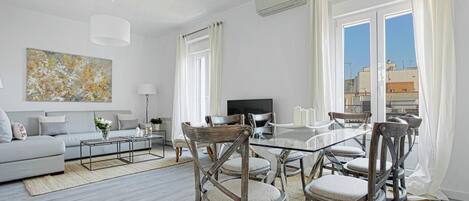 Apartment | 3 bedrooms, Internet