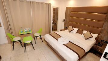 Quarto família | Roupas de cama premium, Wi-Fi de cortesia, roupa de cama