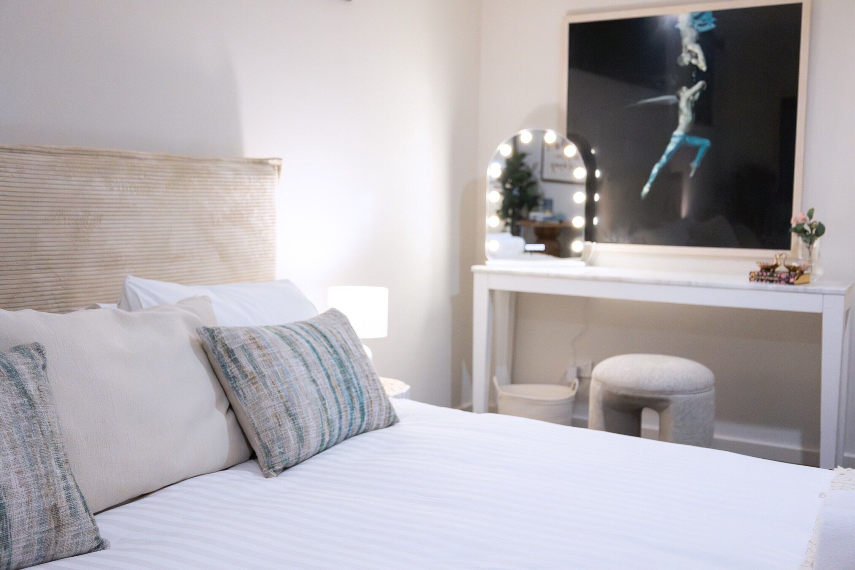 아파트 | 3 개의 침실, 노트북 작업 공간, 침대 시트