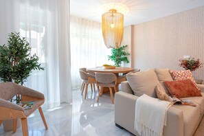 Căn hộ | 4 phòng ngủ 