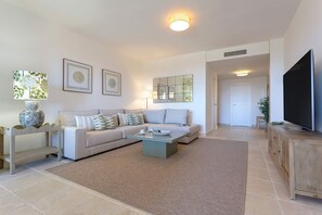 Apartment | 2 bedrooms, Internet - Exclusive 2BD Apartment Heated Pool Flamingos Golf (Benahavis)