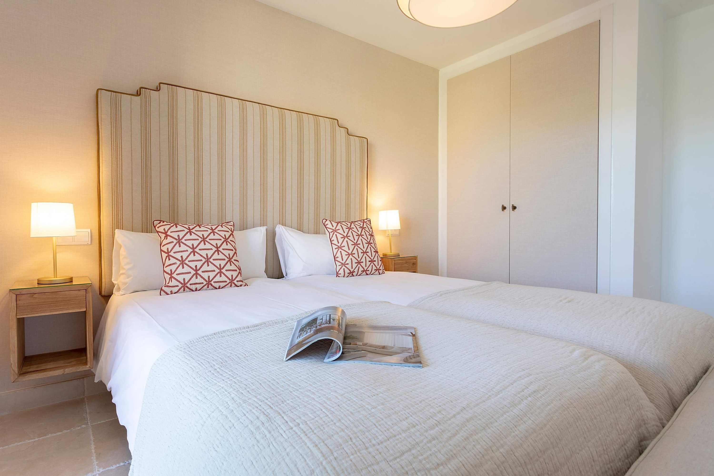 شقة | 2 عدّة غرف نوم وخدمة الإنترنت