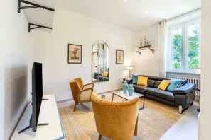 Apartment - Stylish 2BD Apartment in Siena Porta Camollia (Siena)