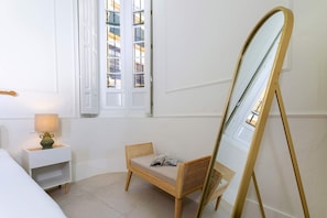 Apartment - Stylish Apartment in Central Seville Boteros (Seville)