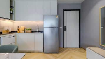 Condo, Balcony | Private kitchen