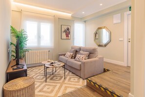 Apartment | 2 bedrooms, Internet - Exclusive Penthouse Near Jovellanos Theatre Jovellanos Terrace (Gijon)