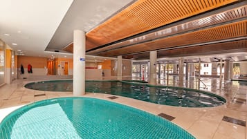 Apartment | Pool | Indoor pool, outdoor pool