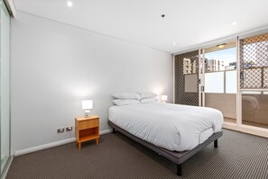 Appartement | 1 chambre, espace de travail pour ordinateurs portables, literie fournie