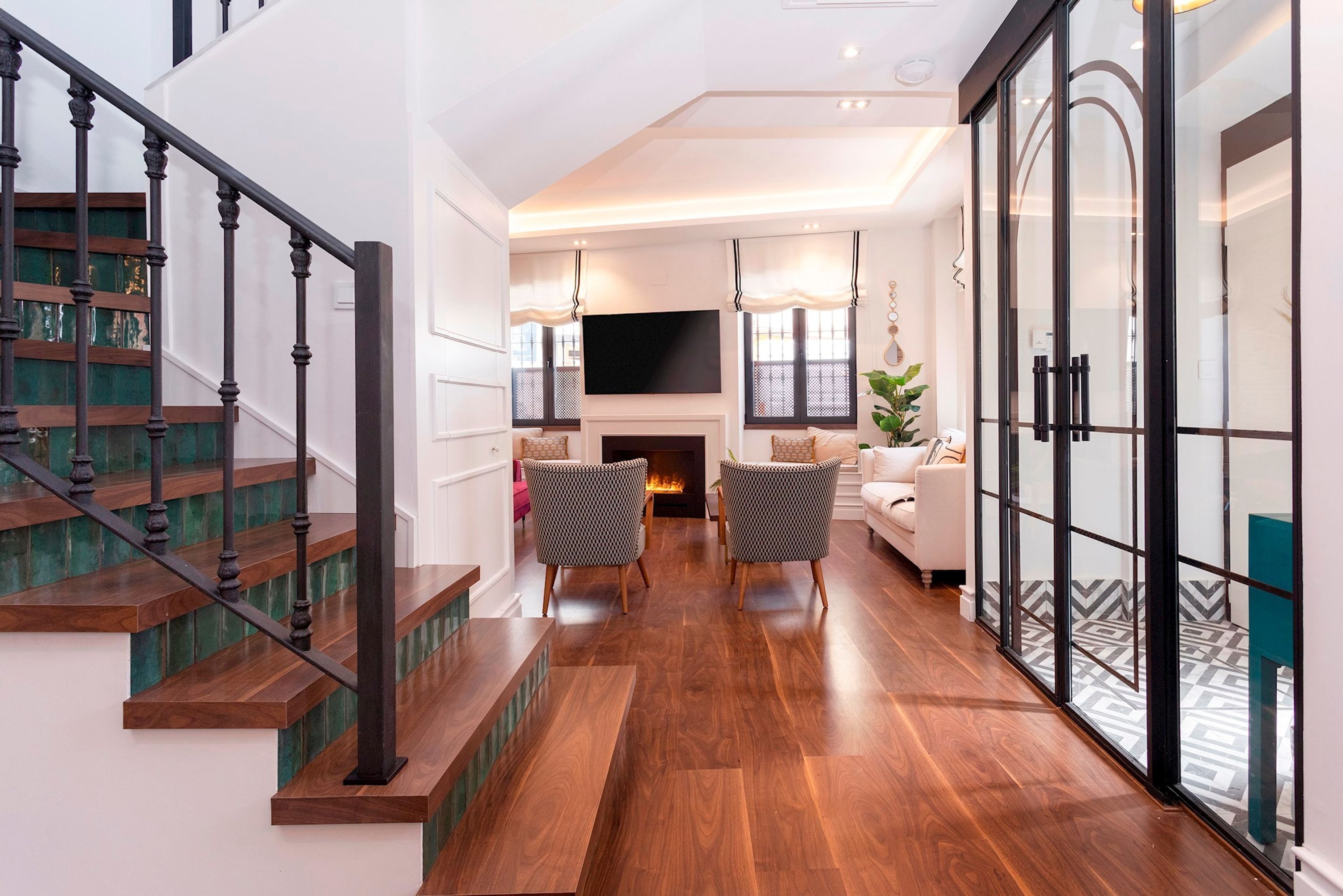 Rumah | 4 kamar tidur dan internet